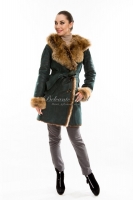Дубленка однобортная с капюшоном и отделкой из лисы_0